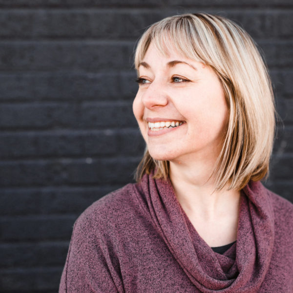 Sara-Arnold-Headshots-102-scaled-e1578445172793